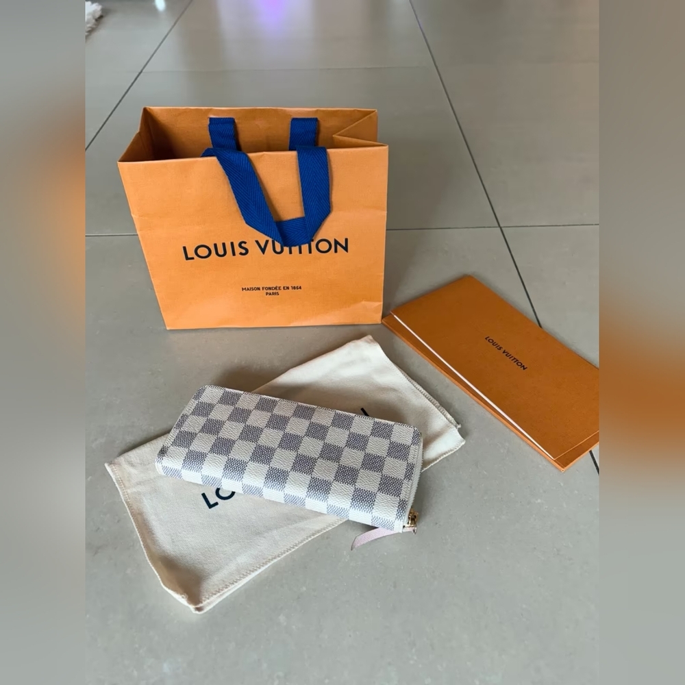 Louis Vuitton Clémence Wallet